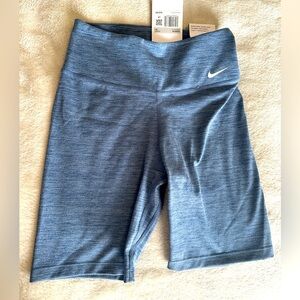 NikeThe One Blue Shorts Tight Fit Mid Rise 7” Size XS Women’s